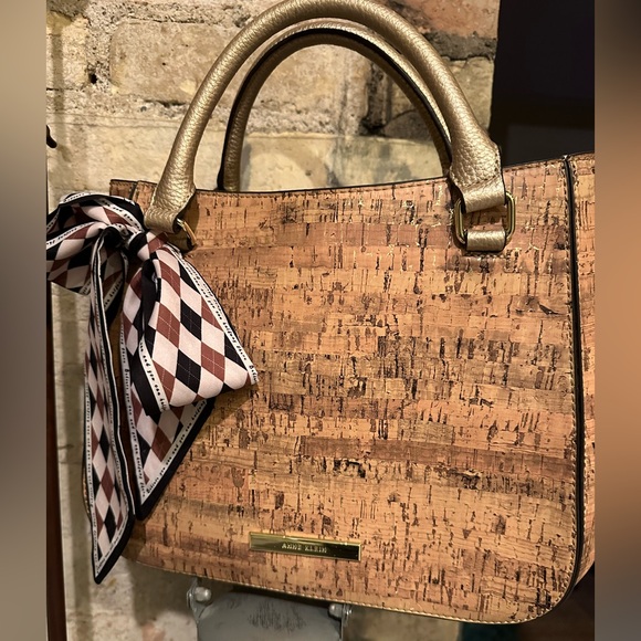 ANNE KLEIN Metallic Cork Lacey Satchel Hand Bag Faux Leather Gold. - Picture 12 of 12